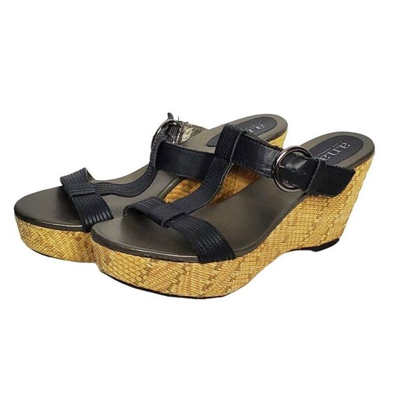 Black Leather T Strap Platform Wedge Open Toe Sandals Sz 9.5 - Picture 3 of 8